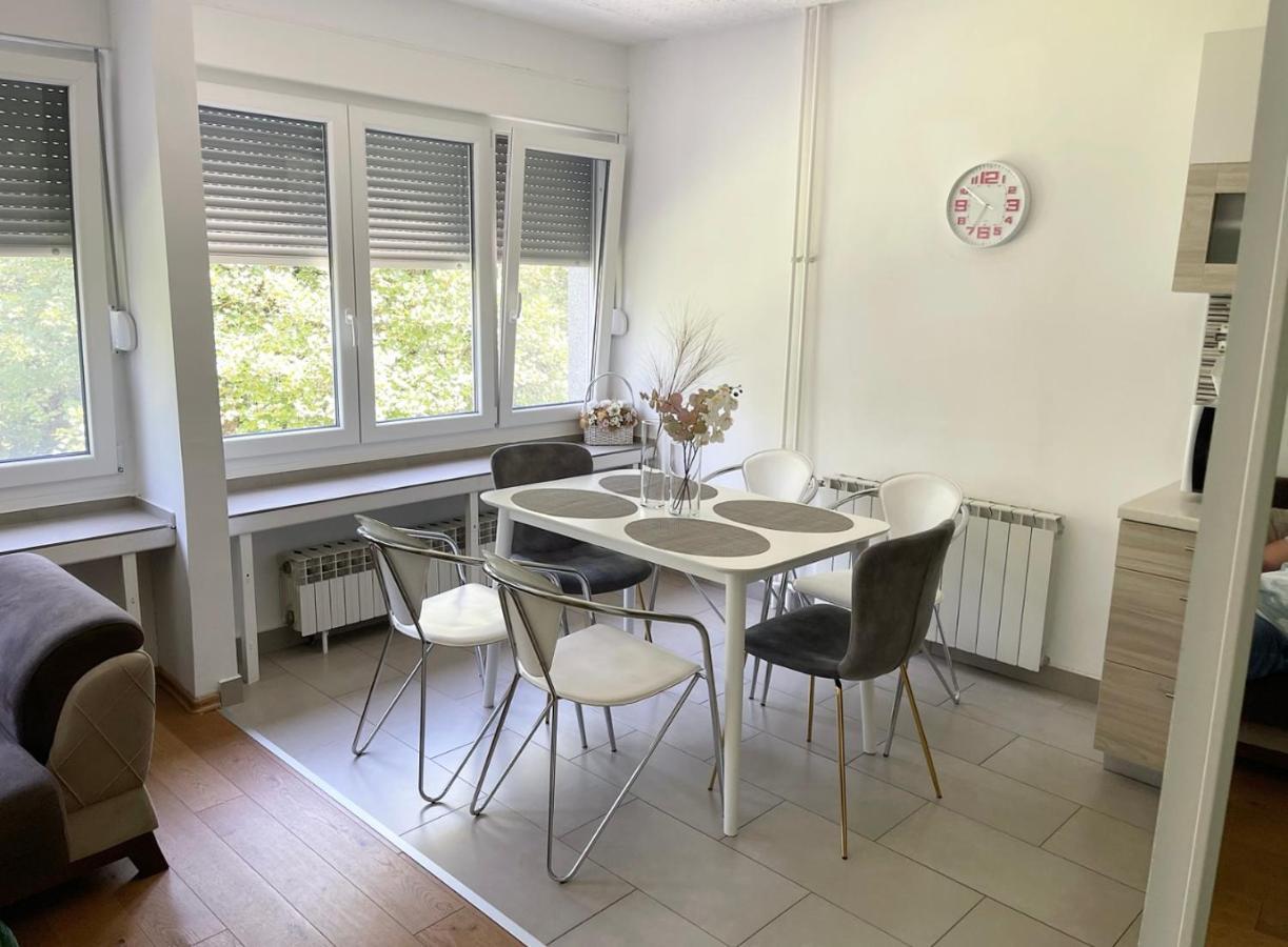 At The Heart Of Plitvice Lakes - Self Check-In! Apartment Plitvicka Jezera Exterior photo